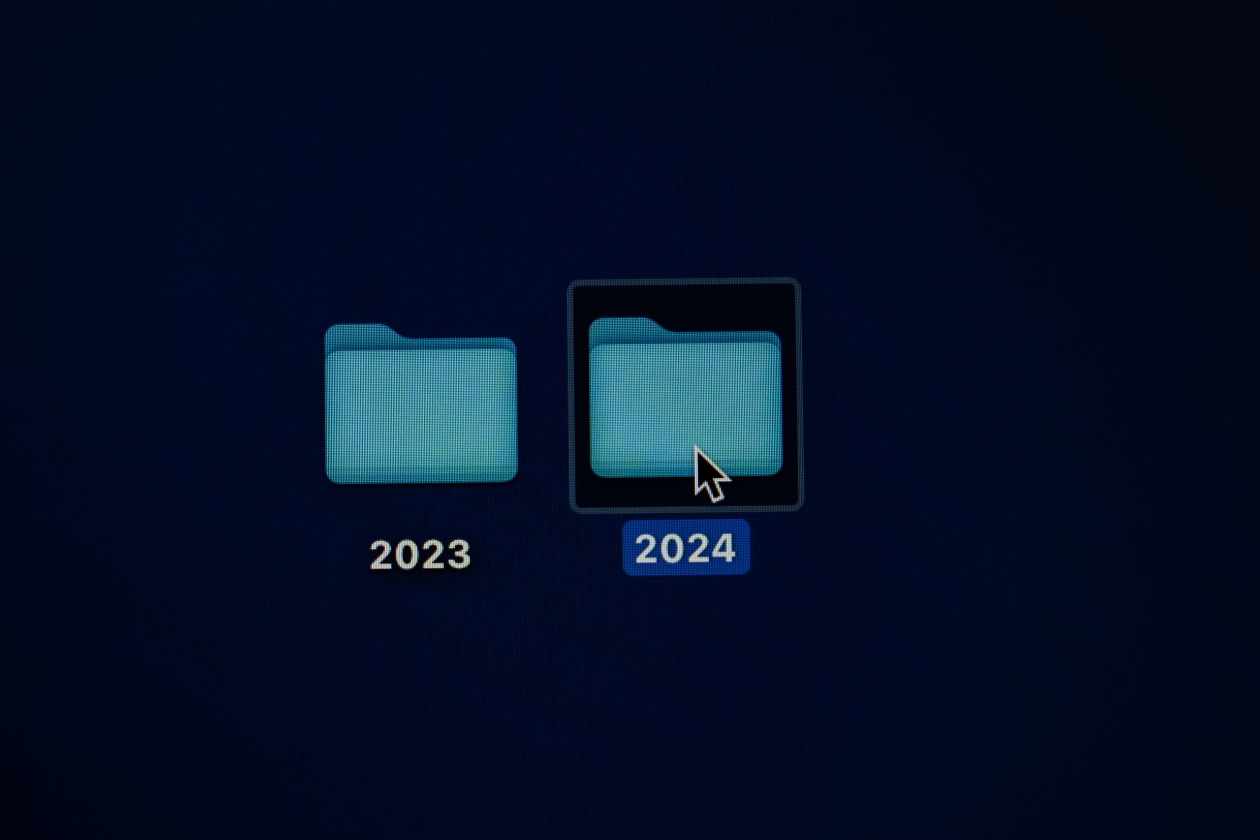 File folders for 2023 and 2024